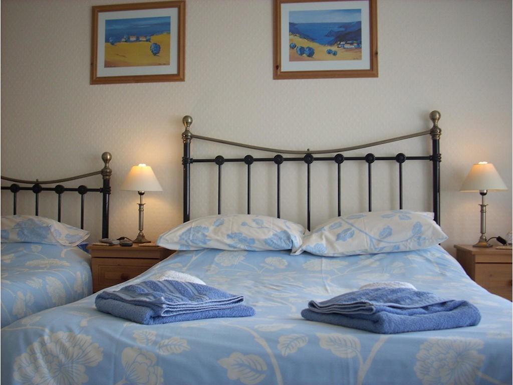 The Adelphi Paignton Quarto foto